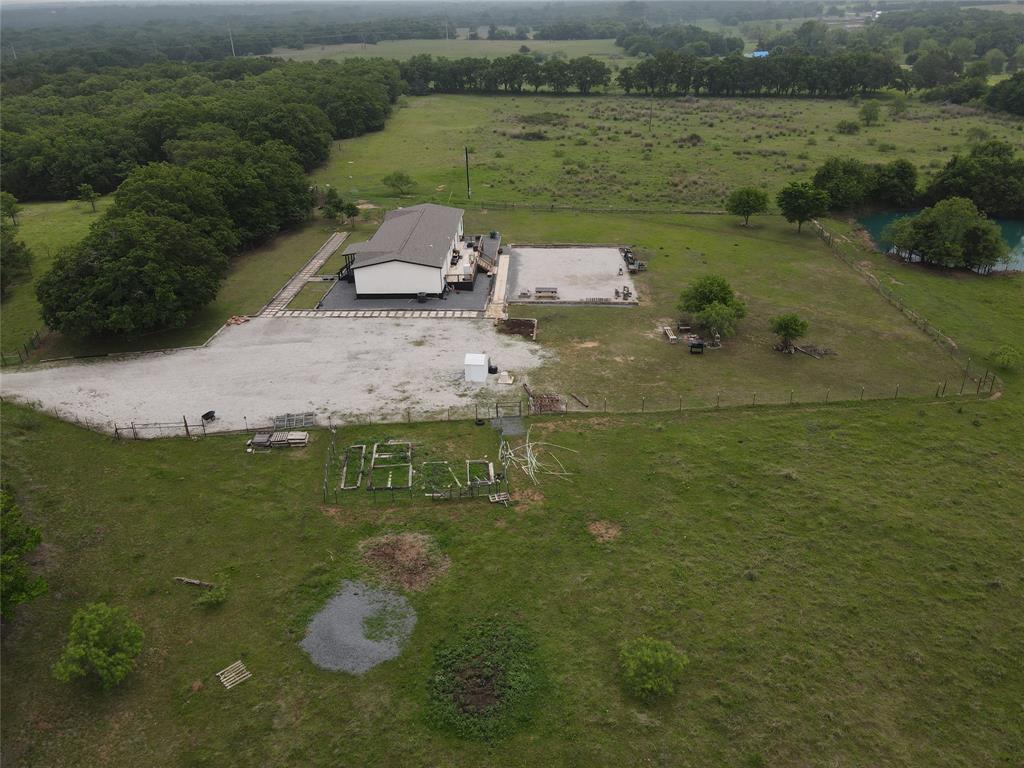 466 Belcher Road Property Photo 6