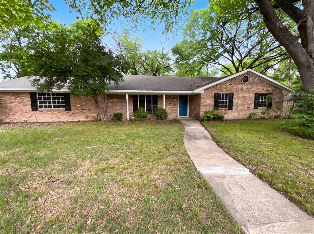 2017 Greenbriar Lane Property Photo 1