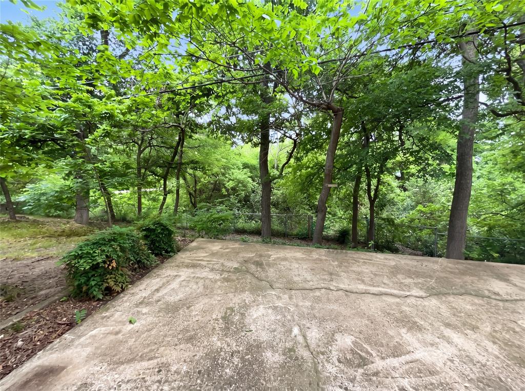 2017 Greenbriar Lane Property Photo 16