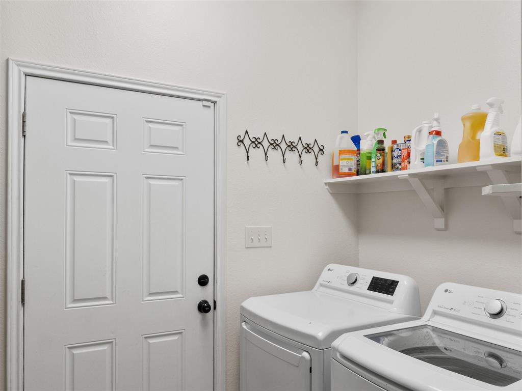 2976 Cr 217 Property Photo 32