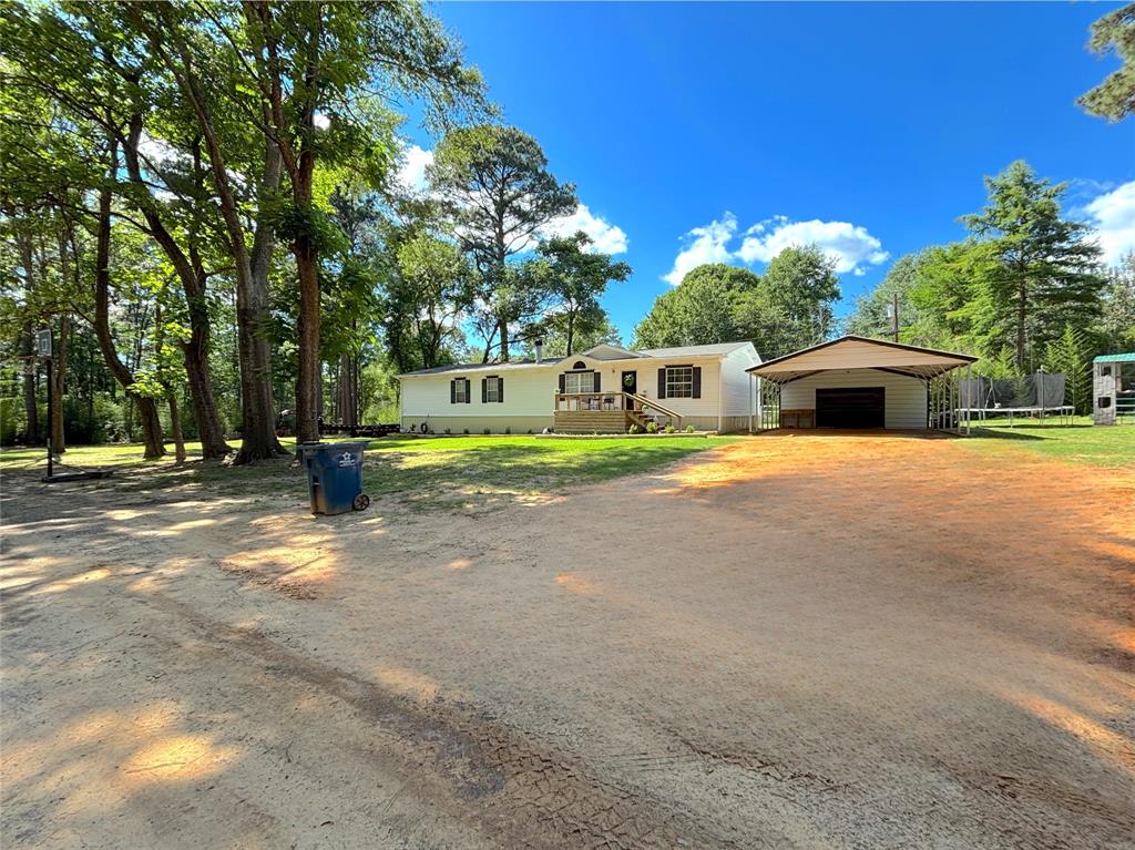 19792 Creekside Drive Property Photo 1