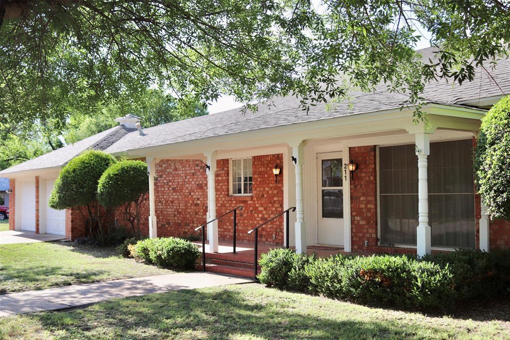 211 Spill Street Property Photo 1