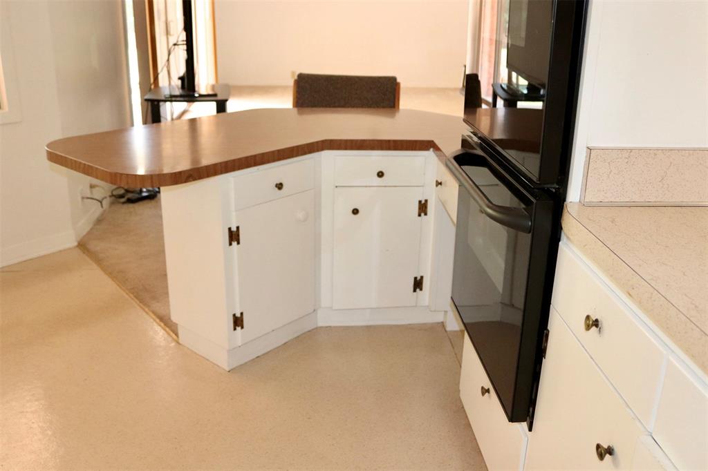 211 Spill Street Property Photo 21