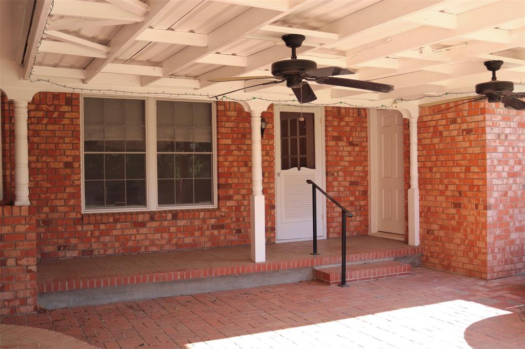211 Spill Street Property Photo 28