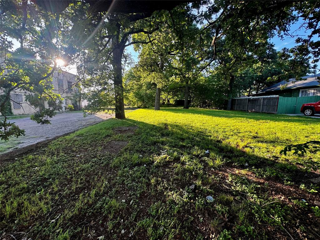 3316 S Malcolm X Boulevard Property Photo 10