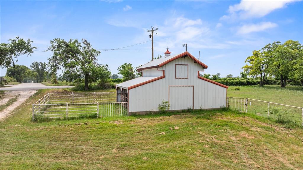 11755 West Fm 8 Property Photo 22