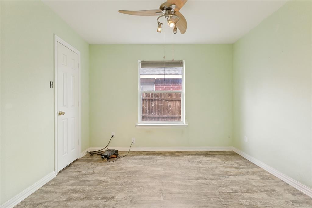 7429 Creekfall Drive Property Photo 18
