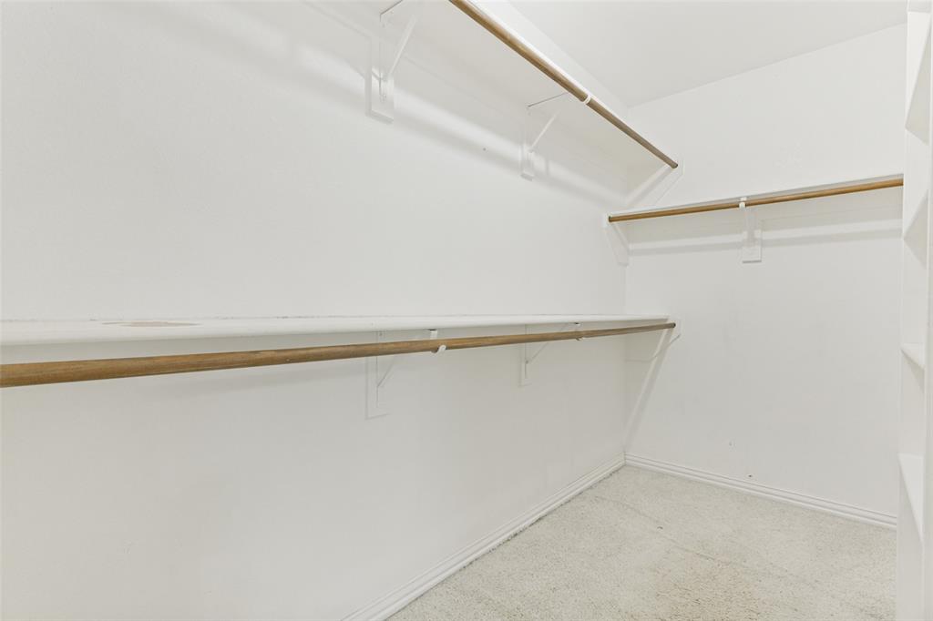 7429 Creekfall Drive Property Photo 20