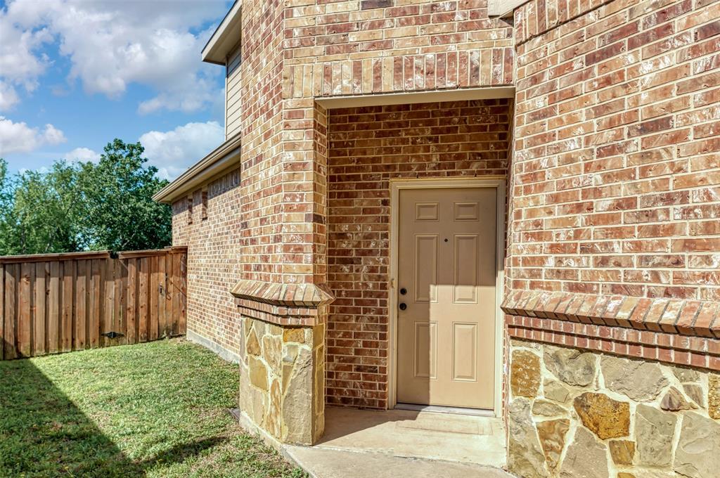 341 Orbit Drive Property Photo 3