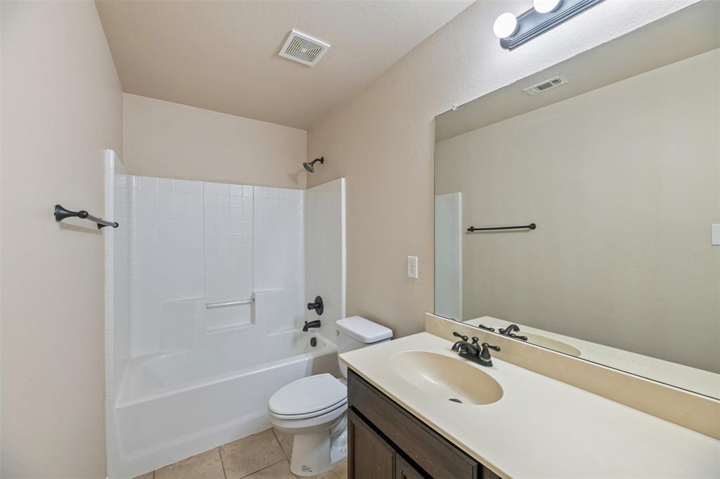 341 Orbit Drive Property Photo 14