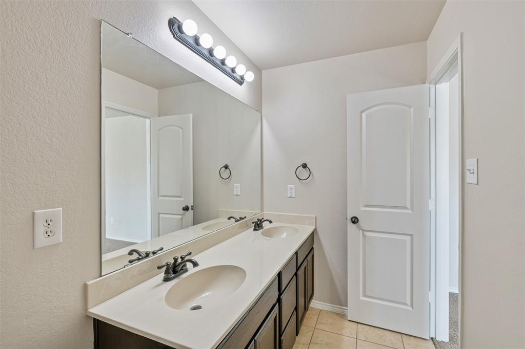 341 Orbit Drive Property Photo 15