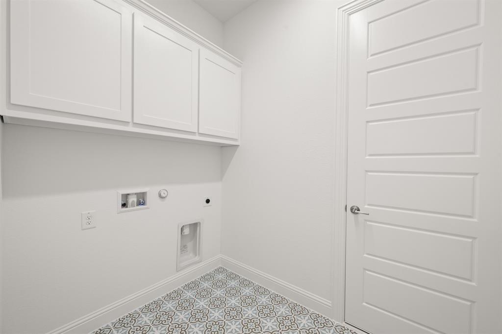 4801 Nomad Drive Property Photo 10