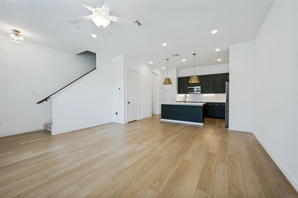 2304 Bulin Drive Property Photo 2