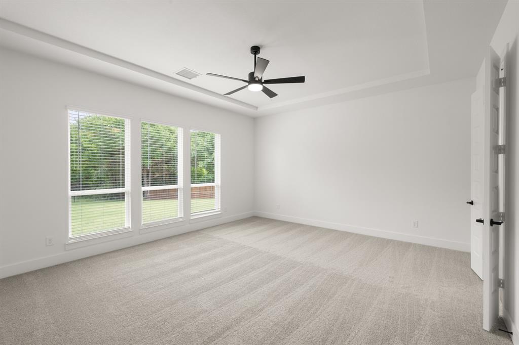 412 Hidden Cove Drive Property Photo 15