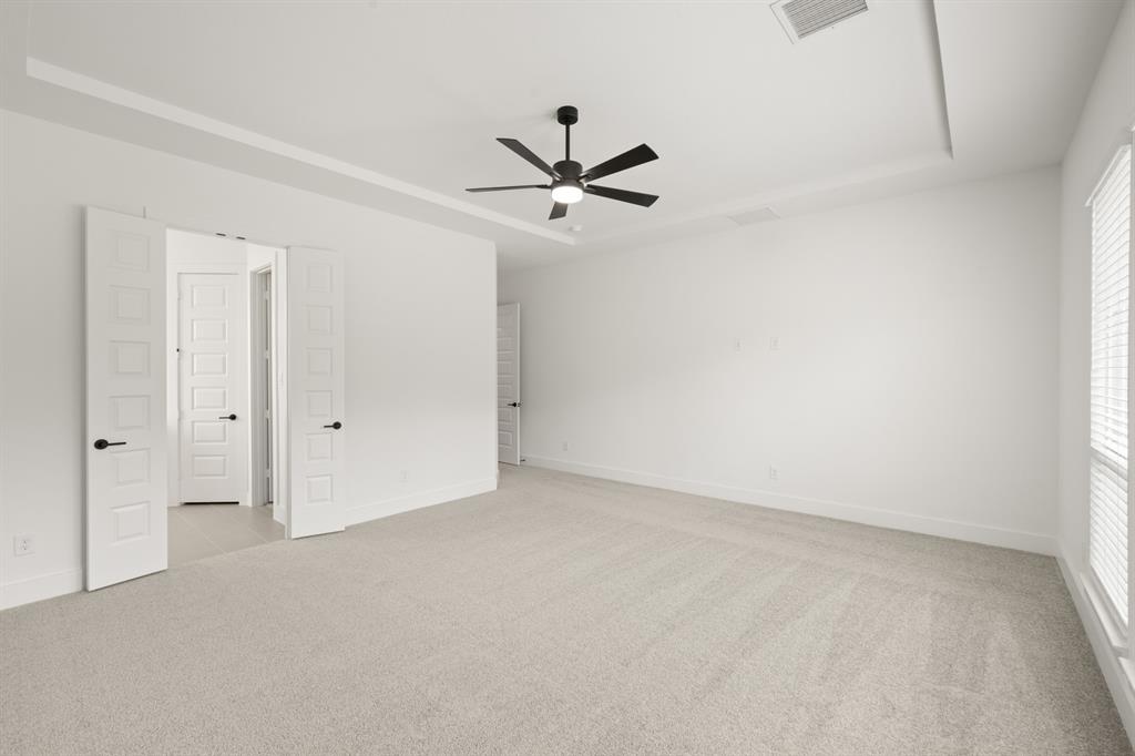 412 Hidden Cove Drive Property Photo 16