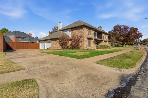 2015 Wimbledon Drive Property Photo 2