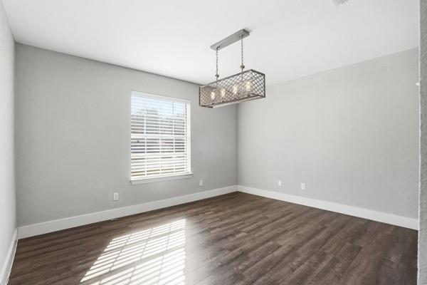 2015 Wimbledon Drive Property Photo 7