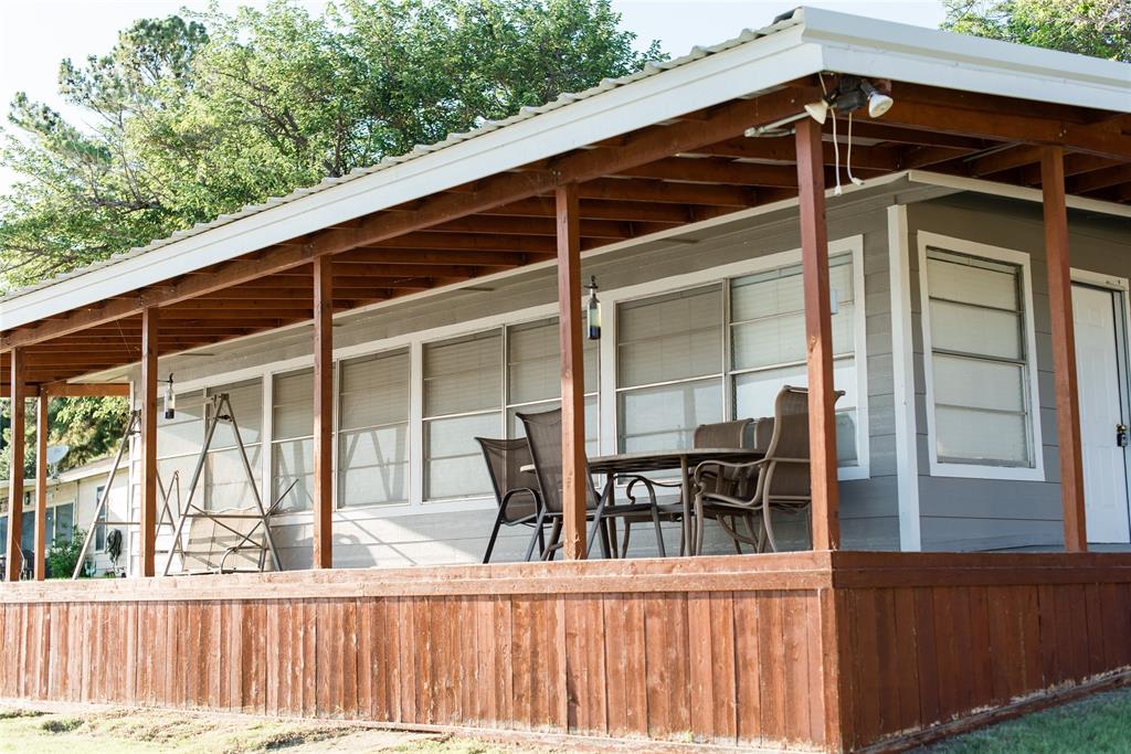 2037 Harris Drive Property Photo 4