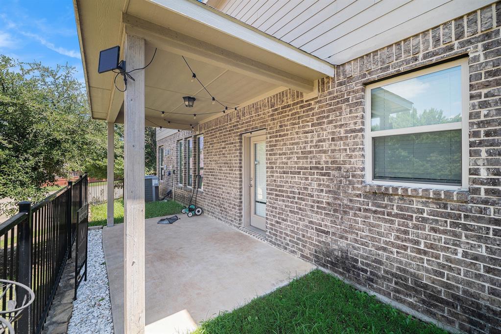 7104 Rose Quartz Court Property Photo 16