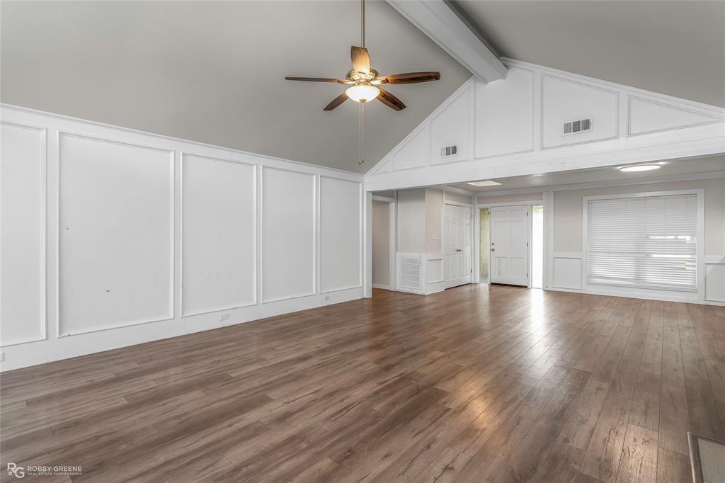 28 Sunnybrook Lane Property Photo 5