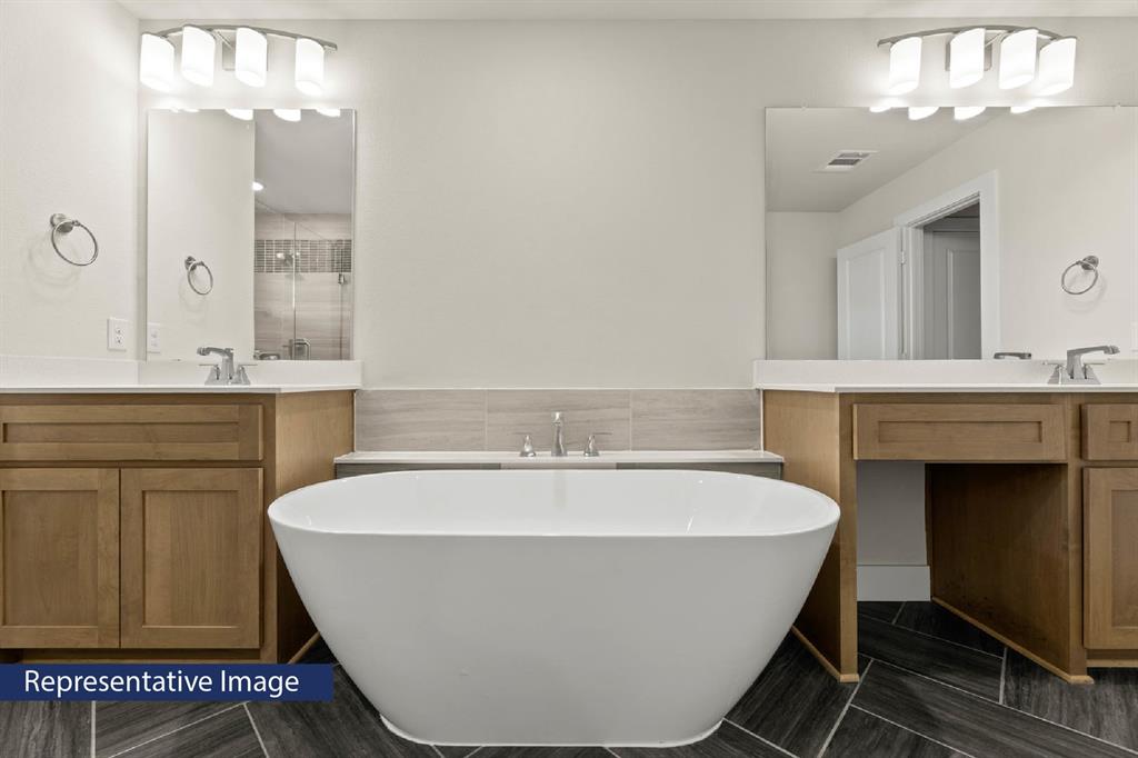 12735 Rutland Drive Property Photo 13