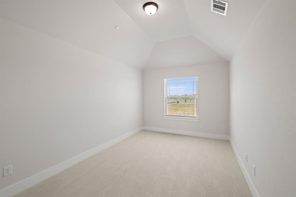 12735 Rutland Drive Property Photo 23