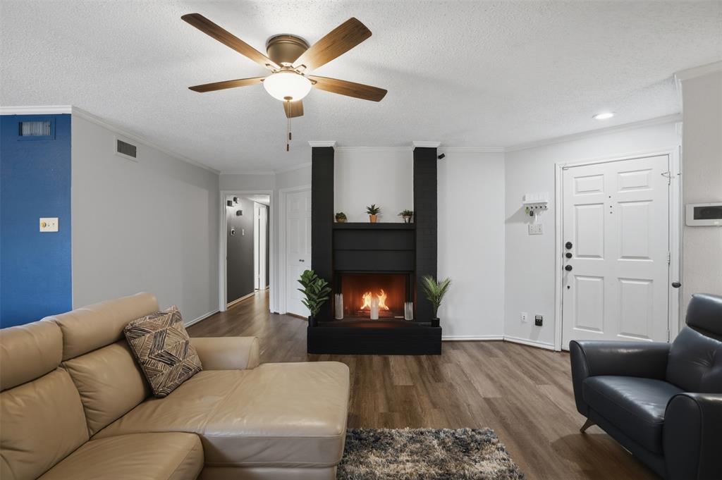16301 Ledgemont Lane 281 Property Photo 6