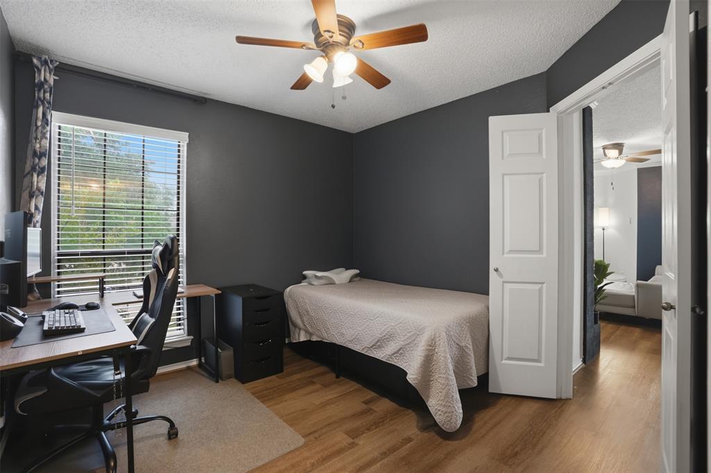 16301 Ledgemont Lane 281 Property Photo 10