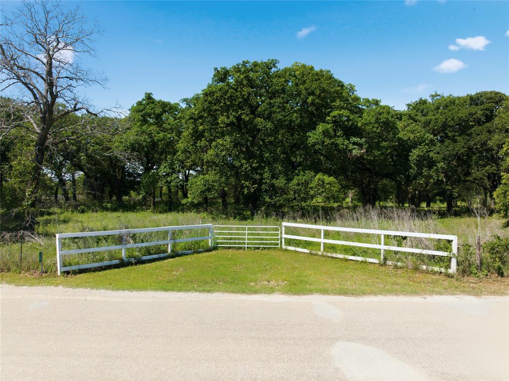 1187 Hcr 2200 Property Photo 4