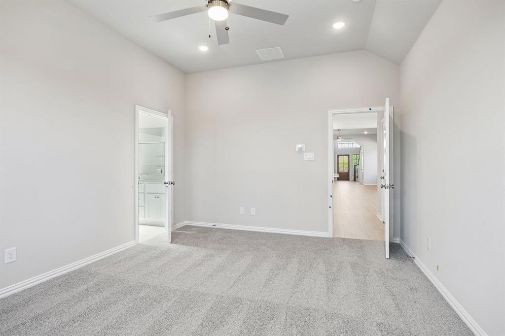3937 Lakefield Drive Property Photo 15