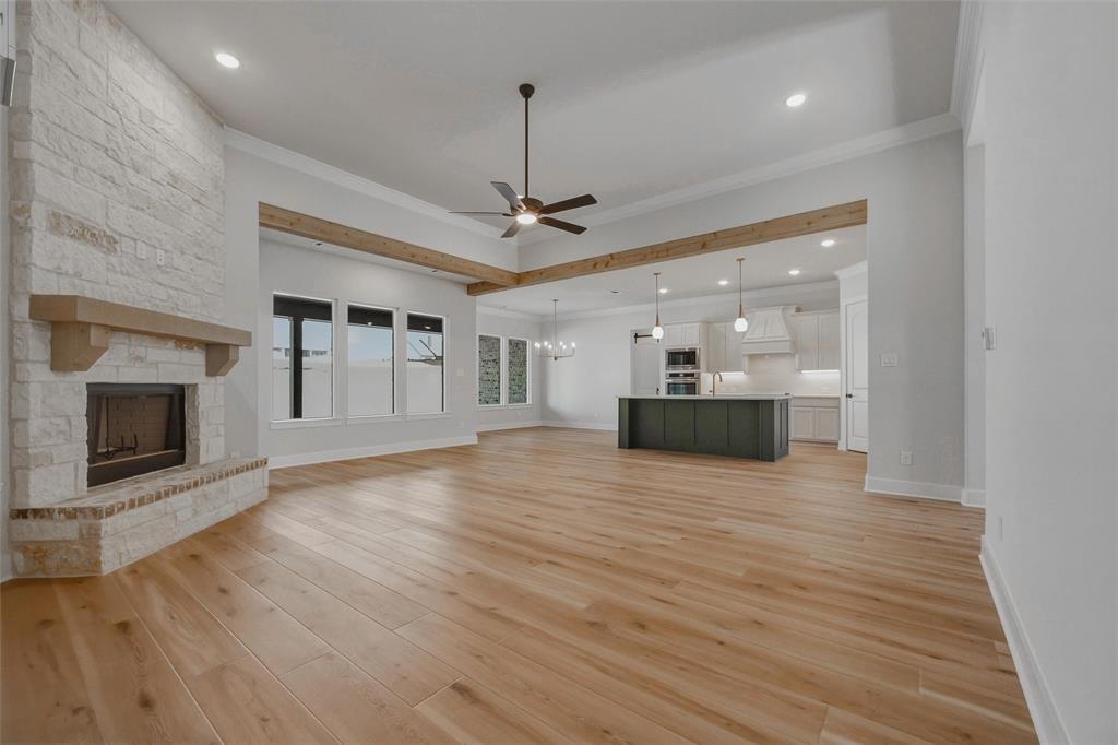 709 Water Side Drive Property Photo 9