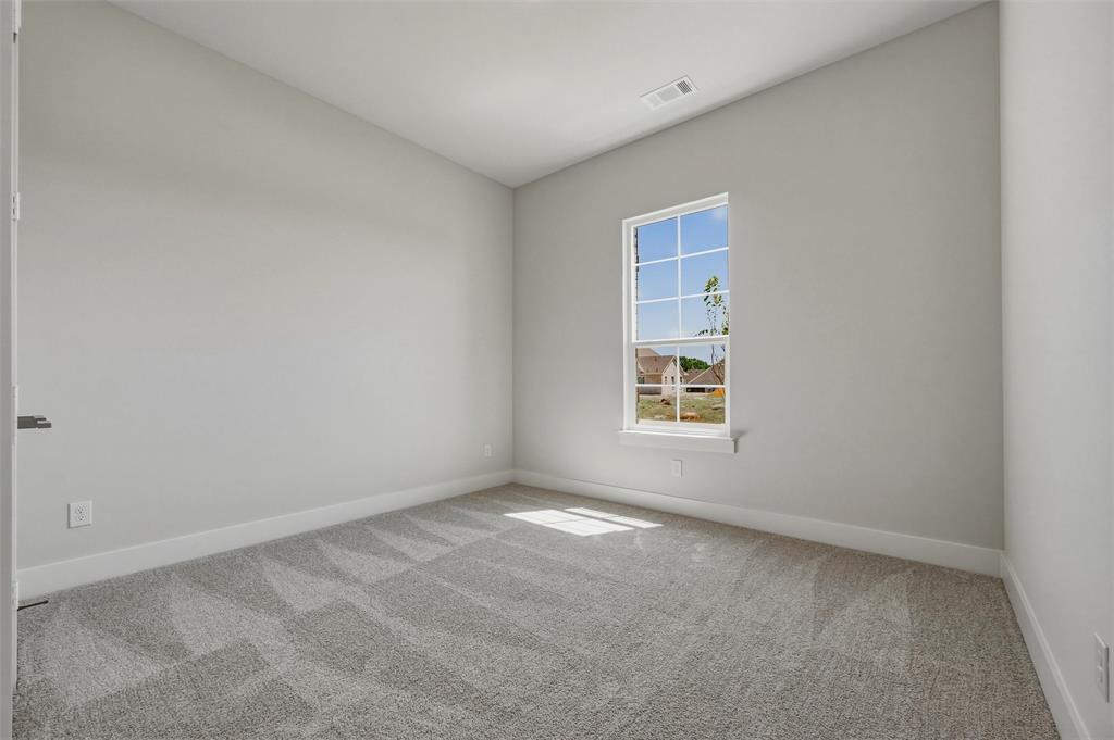 709 Water Side Drive Property Photo 18