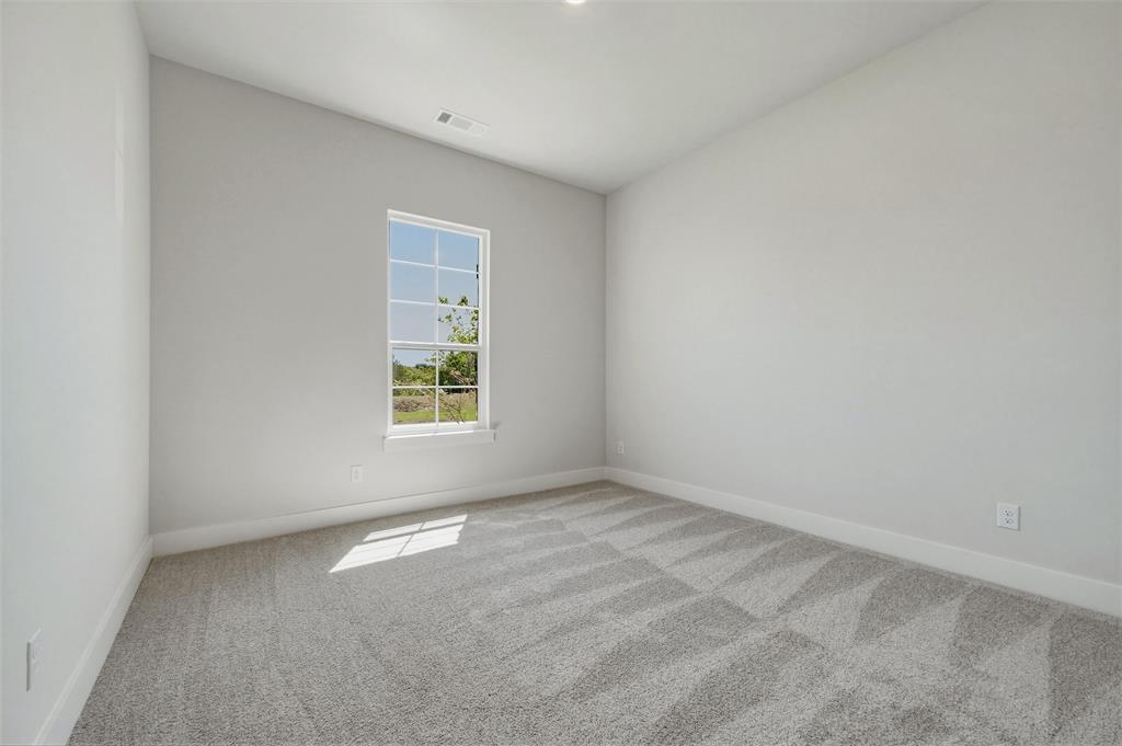 709 Water Side Drive Property Photo 19