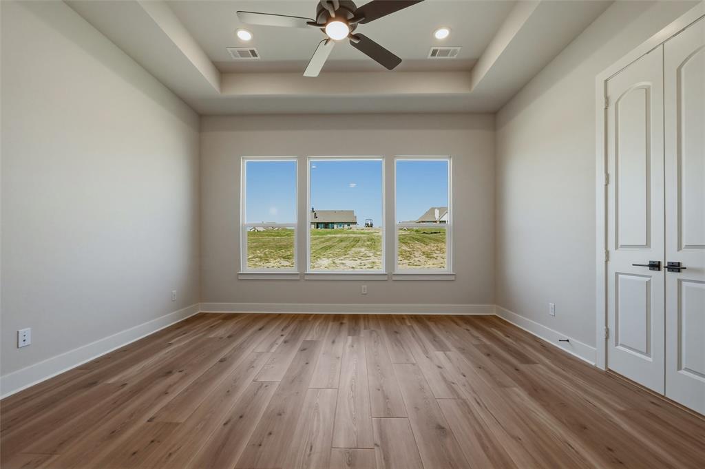 709 Water Side Drive Property Photo 21