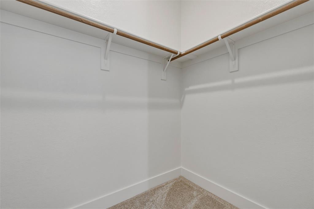 709 Water Side Drive Property Photo 22