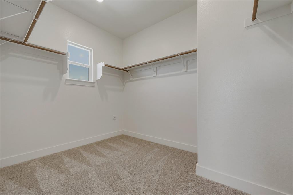 709 Water Side Drive Property Photo 23