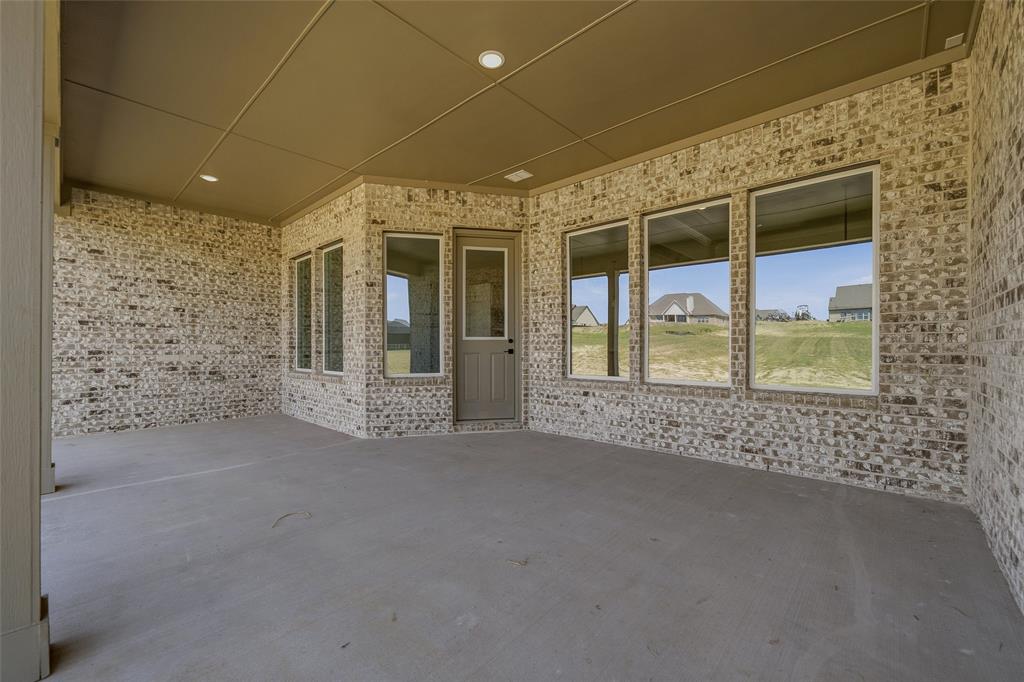 709 Water Side Drive Property Photo 33