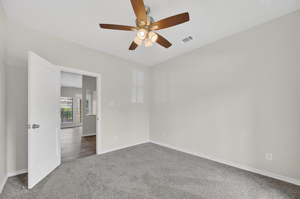 4800 W Lovers Lane 502 Property Photo 21