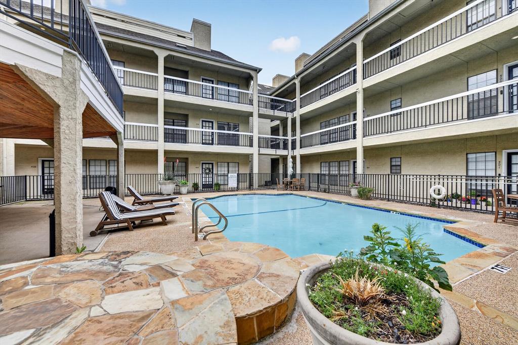 4800 W Lovers Lane 502 Property Photo 30