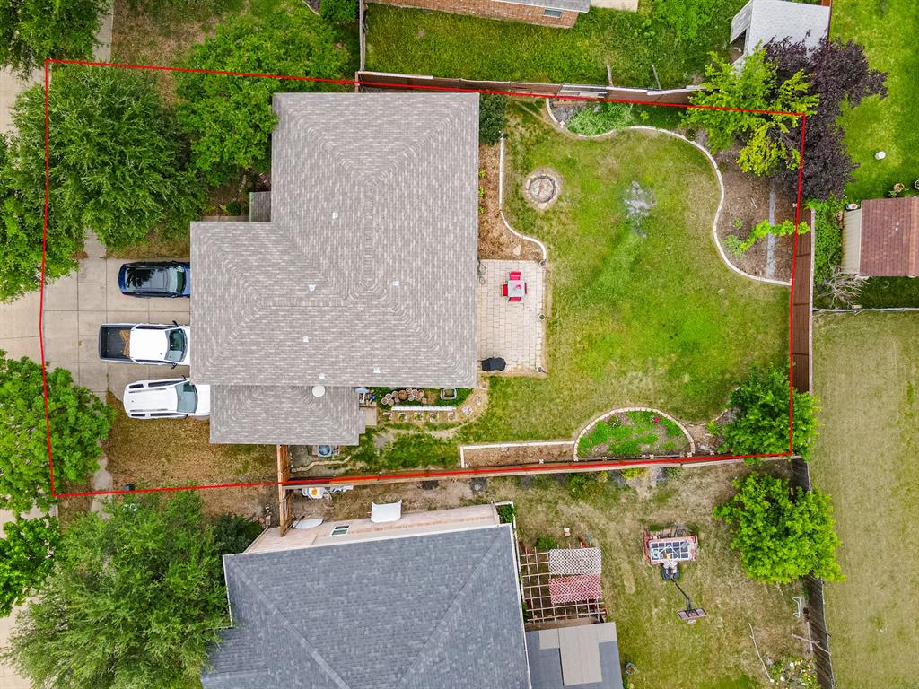 2020 Wellington Point Property Photo 3