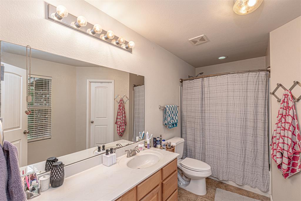 2020 Wellington Point Property Photo 20