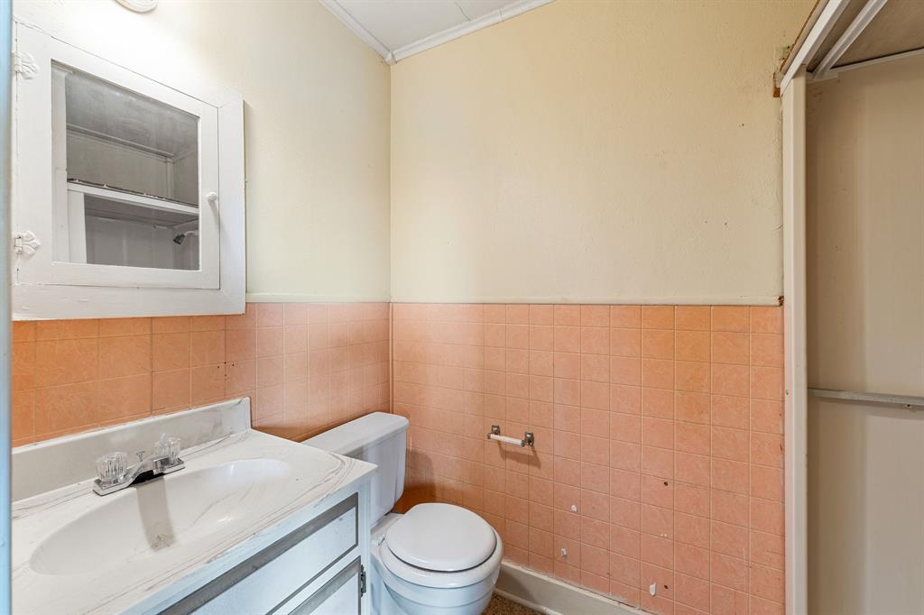 7450 E Highway 6 2 Property Photo 18