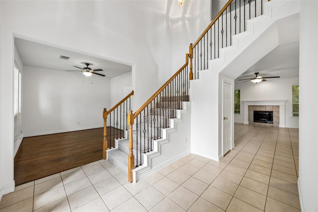 5228 Stone Brooke Crossing Property Photo 4