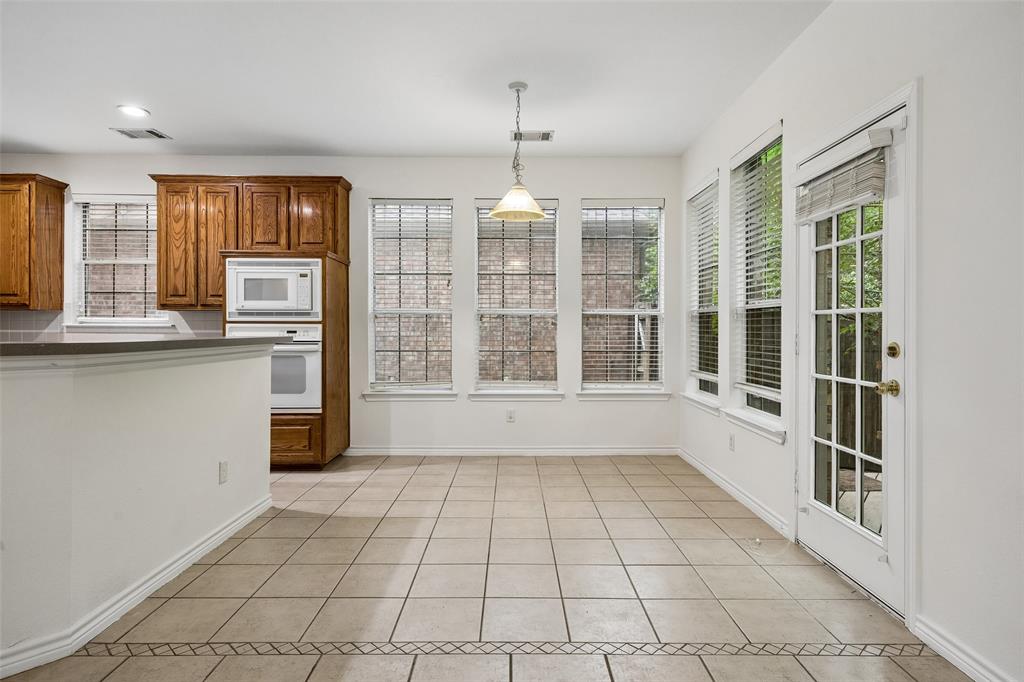 5228 Stone Brooke Crossing Property Photo 13