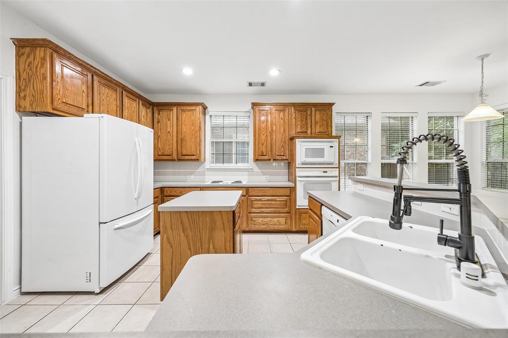 5228 Stone Brooke Crossing Property Photo 16