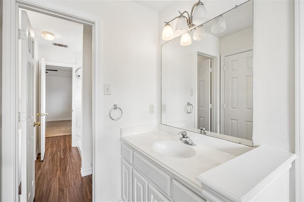 5228 Stone Brooke Crossing Property Photo 22