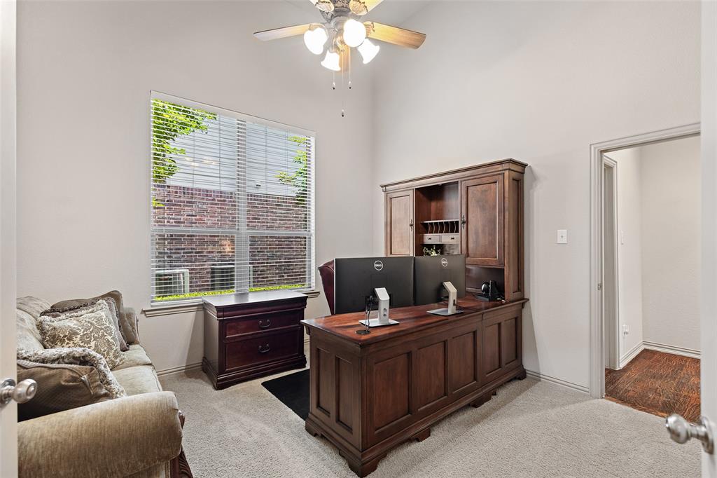 1217 Windmere Way Property Photo 13