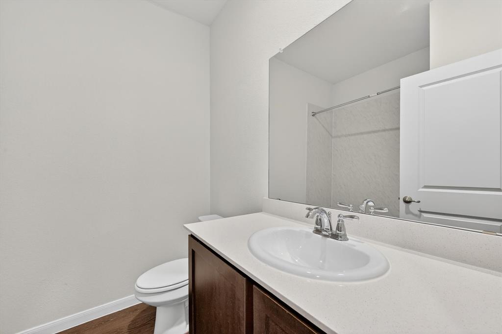 3955 Oak Creek Circle Property Photo 9