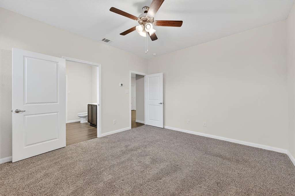 3955 Oak Creek Circle Property Photo 15