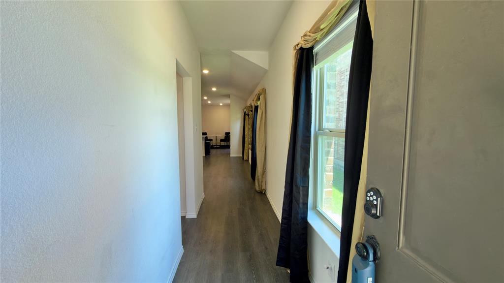 1204 Delmita Drive Property Photo 7